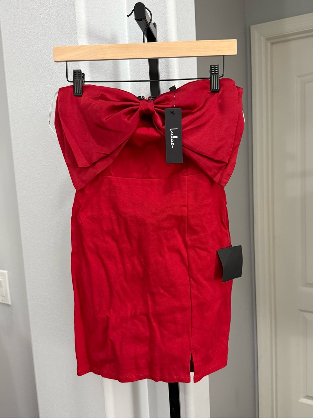 Lulus Bring The Poise Strapless Bow Mini Dress Red Basic Sleeved Size Small - Picture 2 of 7